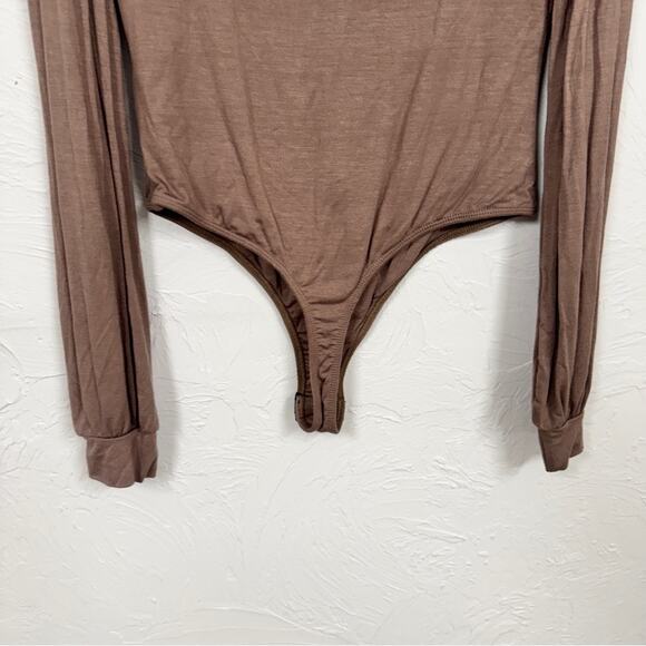 Lulus Brown V Neck Long Sleeve Bodysuit Womens M Casual Blouse Puff Sleeve Top - Picture 9 of 9
